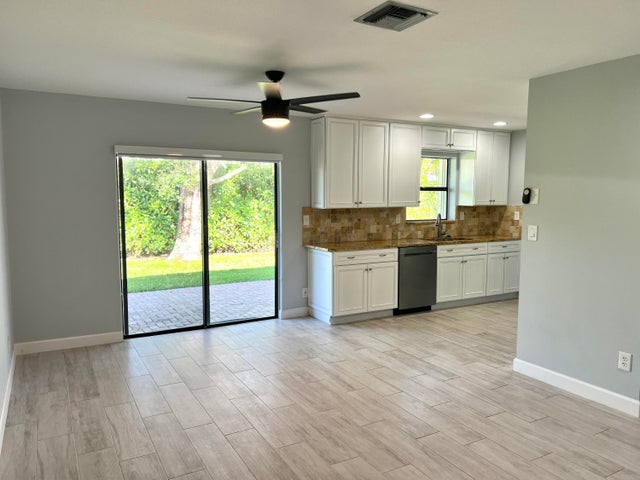5 of 39 - 4392 Colette Drive, Tequesta, FL