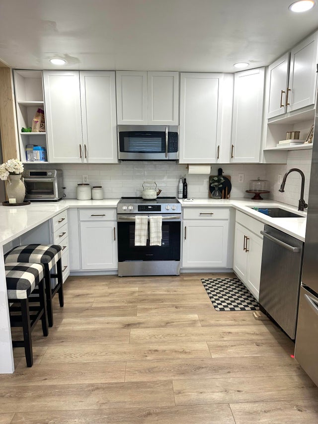 4 of 11 - 4988 Alder Dr #a, West Palm Beach, FL