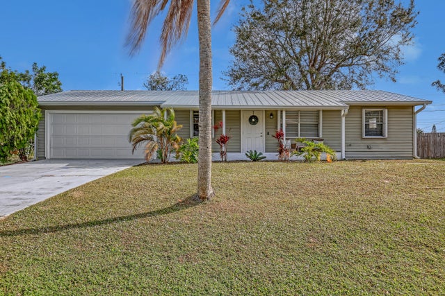 4 of 33 - 1925 Sw Idaho Lane, Port Saint Lucie, FL