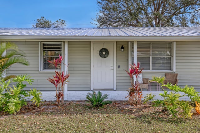 5 of 33 - 1925 Sw Idaho Lane, Port Saint Lucie, FL