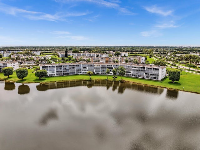 2 of 46 - 2077 Guildford E, Boca Raton, FL