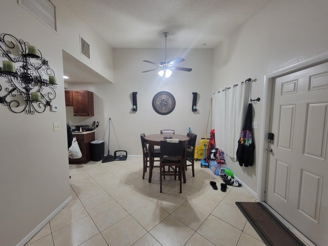 4 of 10 - 2001 Oleander Boulevard #c, Fort Pierce, FL