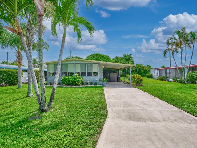 1 of 52 - 7408 Se Swan Avenue, Hobe Sound, FL