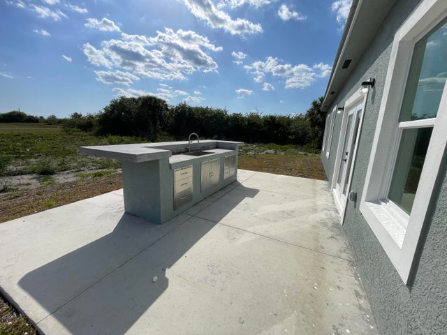 3 of 19 - 115 Lansing Circle #11, Labelle, FL