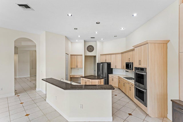 5 of 41 - 19557 Saturnia Lakes Drive, Boca Raton, FL