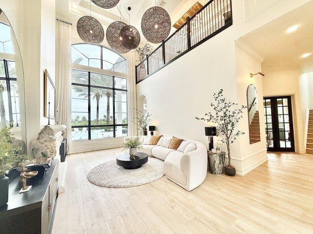 4 of 28 - 134 Rosalia Court, Jupiter, FL