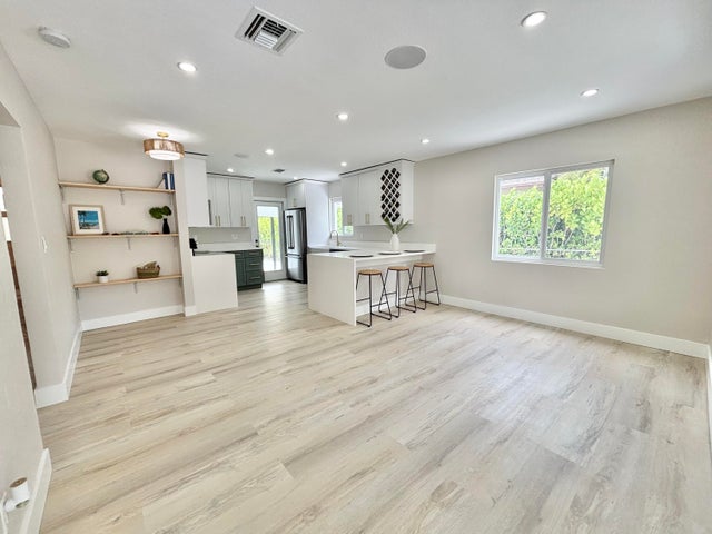 4 of 41 - 606 Avenida Alegre, West Palm Beach, FL
