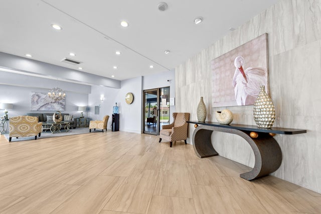 5 of 57 - 1200 Hibiscus Avenue #401, Pompano Beach, FL