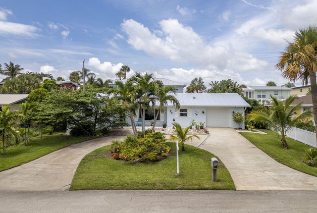 2 of 29 - 1906 Ne Media Avenue, Jensen Beach, FL