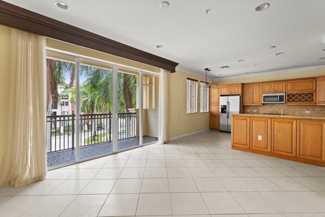 5 of 54 - 2900 Nw 125th Avenue #3-305, Sunrise, FL