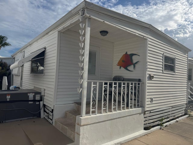 1 of 11 - 17 Ruthmary Avenue #f, Briny Breezes, FL