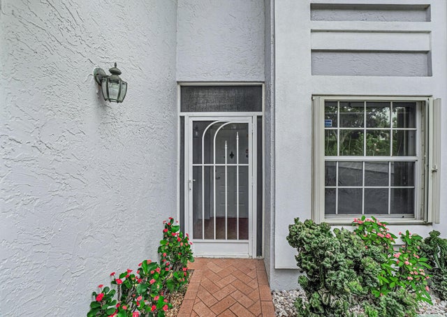 5 of 40 - 7372 Lake Meadow Way #101, Boynton Beach, FL