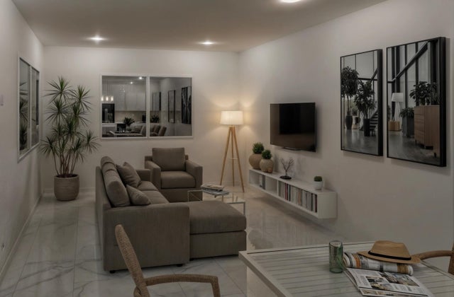 4 of 18 - 536 Nw 13th Avenue, Fort Lauderdale, FL