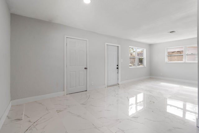 3 of 17 - 2844 Nw 8 Street, Fort Lauderdale, FL
