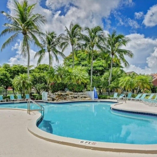 3 of 5 - 5208 Edenwood Road, Riviera Beach, FL