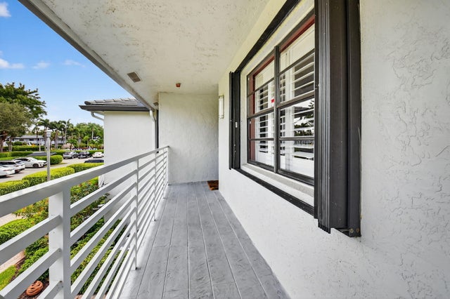 4 of 84 - 13 Southport Lane #f, Boynton Beach, FL