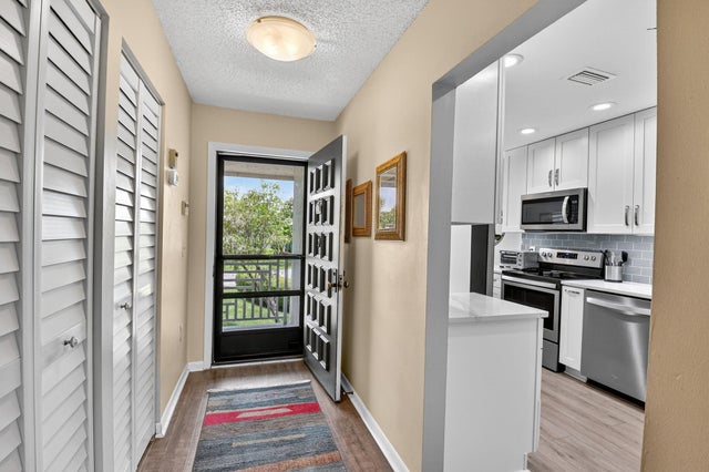 5 of 84 - 13 Southport Lane #f, Boynton Beach, FL