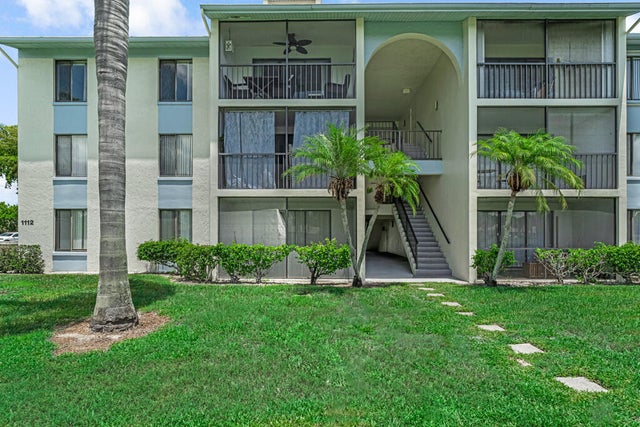 5 of 36 - 1112 Green Pine Boulevard #g3, West Palm Beach, FL