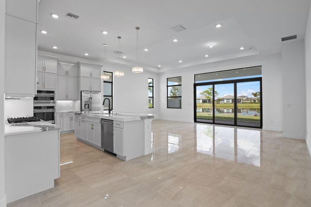 3 of 52 - 5409 Hutchinson Way, Westlake, FL