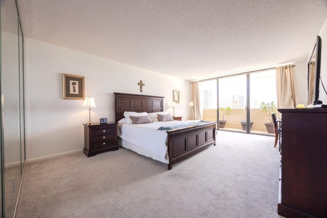4 of 30 - 1401 S Ocean Boulevard #503, Boca Raton, FL