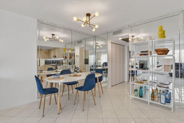 5 of 77 - 3153 Cambridge G, Deerfield Beach, FL