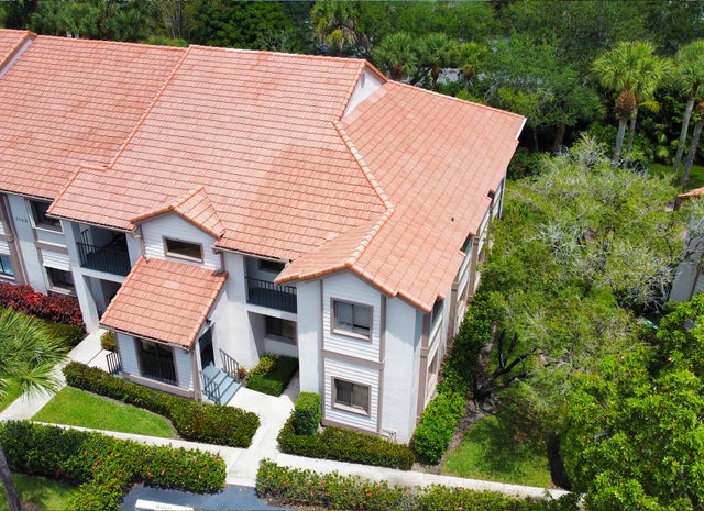 2 of 43 - 1103 Duncan Circle #104, Palm Beach Gardens, FL