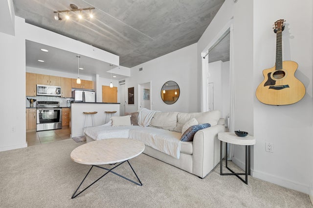 3 of 42 - 300 S Australian Avenue #1021, West Palm Beach, FL