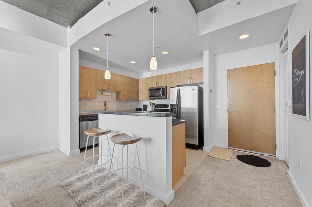 4 of 42 - 300 S Australian Avenue #1021, West Palm Beach, FL