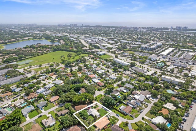 2 of 40 - 2175 Nw 3rd Court, Boca Raton, FL