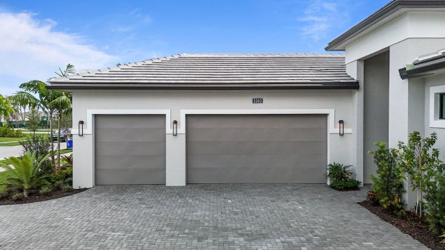 3 of 73 - 5303 Saint Armands Way, The Acreage, FL