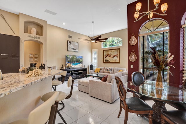 5 of 98 - 10063 Umberland Place, Boca Raton, FL