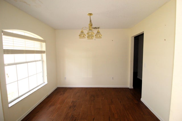 2 of 19 - 1037 Sw Paar Drive, Port Saint Lucie, FL