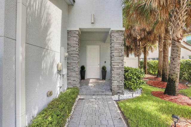 4 of 64 - 1041 Rio Court, Deerfield Beach, FL