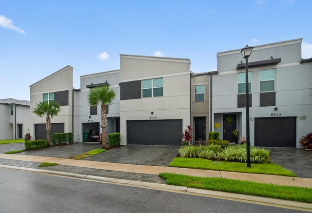 3 of 41 - 5709 Mentmore Drive, West Palm Beach, FL