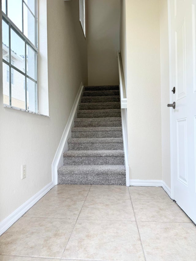 3 of 35 - 3051 Se Lexington Lakes Drive #202, Stuart, FL