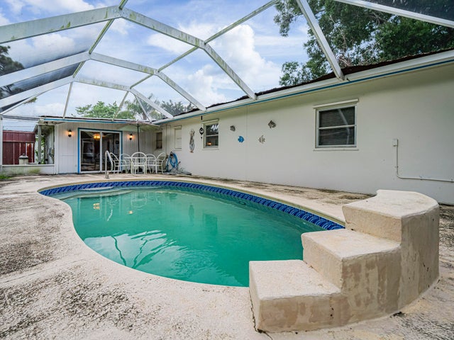 5 of 28 - 2185 32nd Avenue, Vero Beach, FL