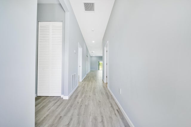 5 of 41 - 315 Ne 13th Avenue, Boynton Beach, FL