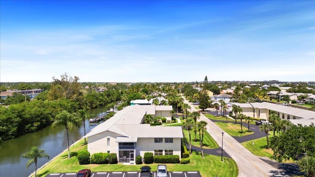 1845 Robalo Drive #201d, Vero Beach