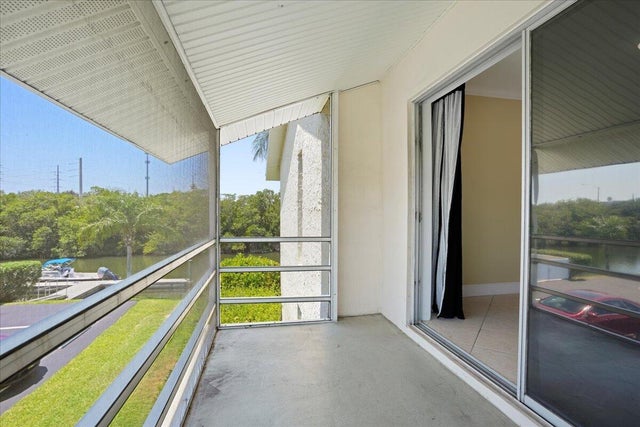 3 of 40 - 1845 Robalo Drive #201d, Vero Beach, FL