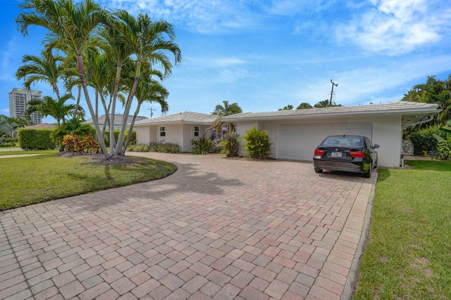 2 of 38 - 1211 Bimini Lane, Singer Island, FL