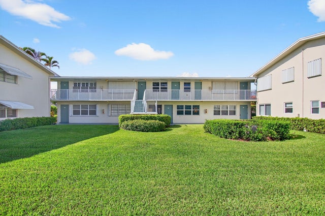 2 of 49 - 880 Horizons W #106, Boynton Beach, FL