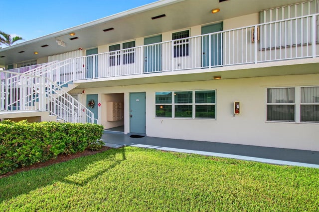 3 of 49 - 880 Horizons W #106, Boynton Beach, FL