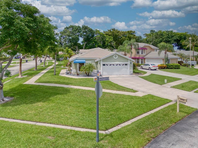 1 of 15 - 8095 Burlington Court, Lake Worth, FL