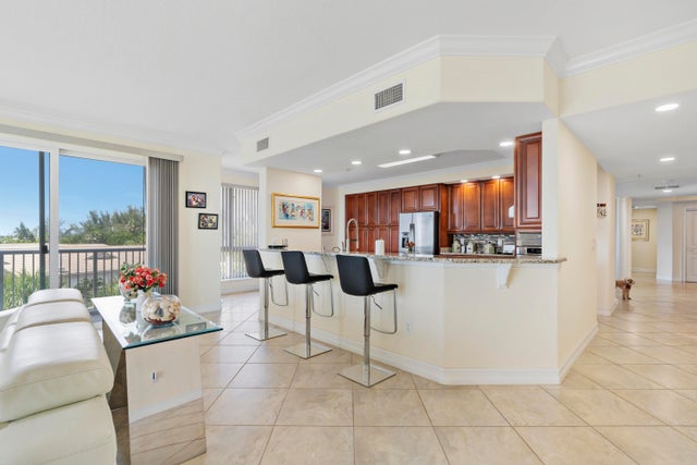 5 of 47 - 4180 N Highway A1a #305b, Hutchinson Island, FL