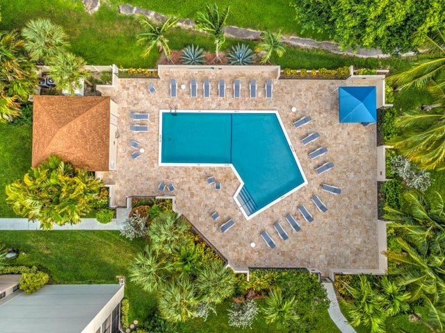 2 of 24 - 5650 Camino Del Sol #400, Boca Raton, FL