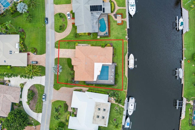 4 of 76 - 3422 Se Fairway W, Stuart, FL