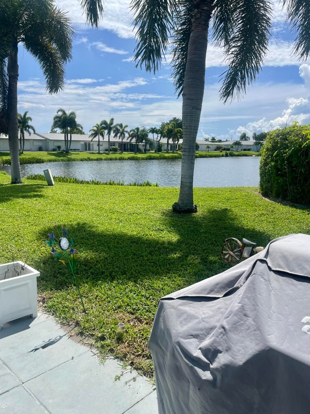 1 of 29 - 2100 Sw Lake Circle Drive #109, Boynton Beach, FL