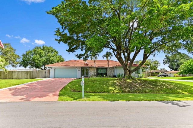 1 of 52 - 1086 Sw Goodman Avenue, Port Saint Lucie, FL