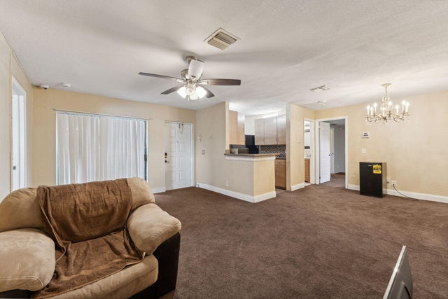 4 of 26 - 4 Crossings Circle #d, Boynton Beach, FL