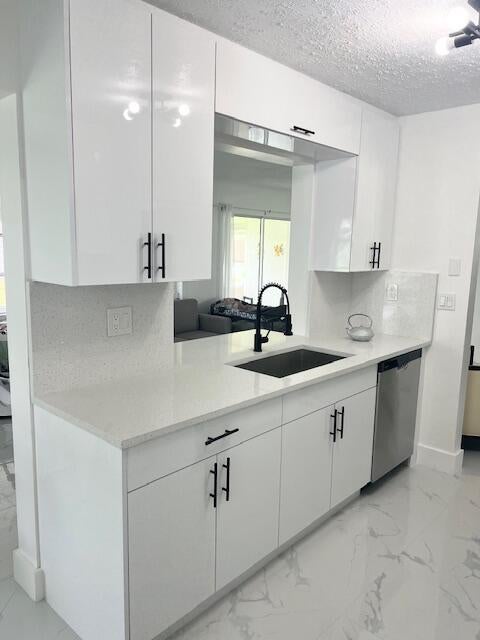 2 of 19 - 1902 Sw Roma Way, Boynton Beach, FL
